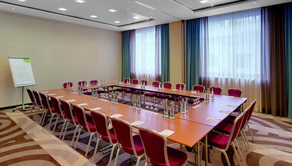 Courtyard By Marriott Zurich North Hotell Exteriör bild