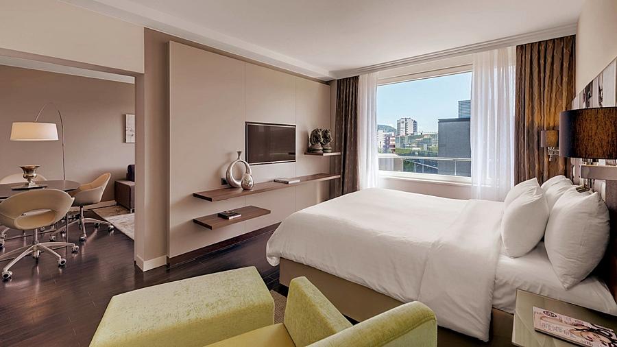 Courtyard By Marriott Zurich North Hotell Exteriör bild