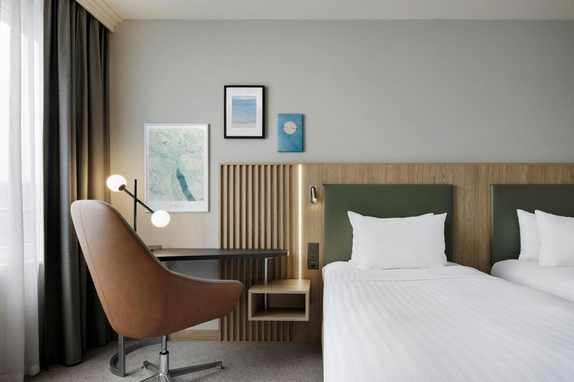 Courtyard By Marriott Zurich North Hotell Exteriör bild