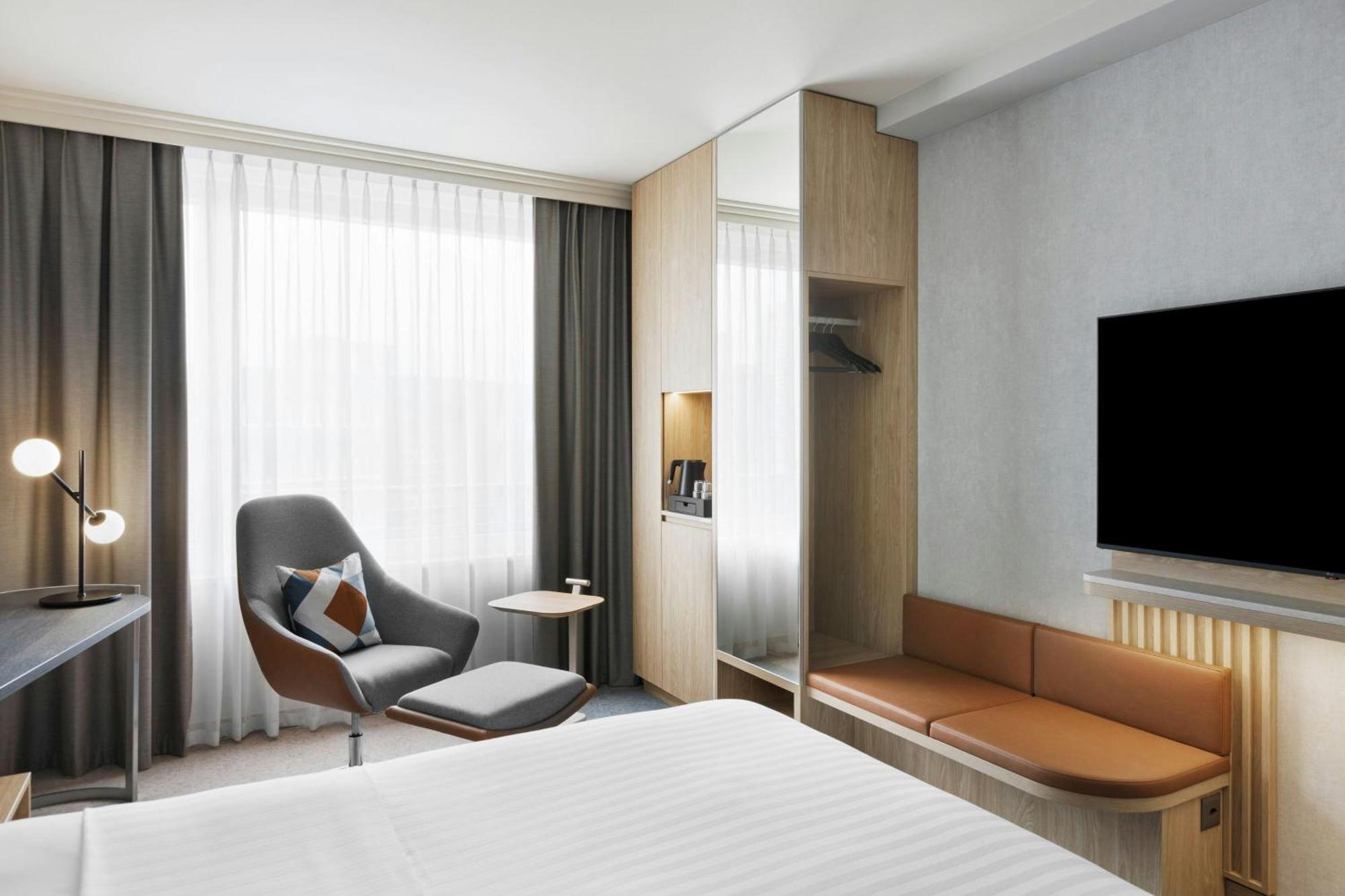 Courtyard By Marriott Zurich North Hotell Exteriör bild