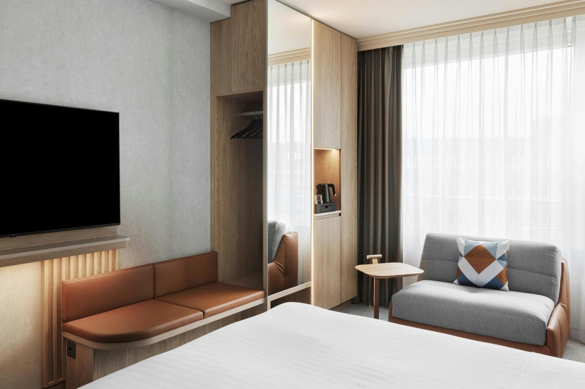 Courtyard By Marriott Zurich North Hotell Exteriör bild