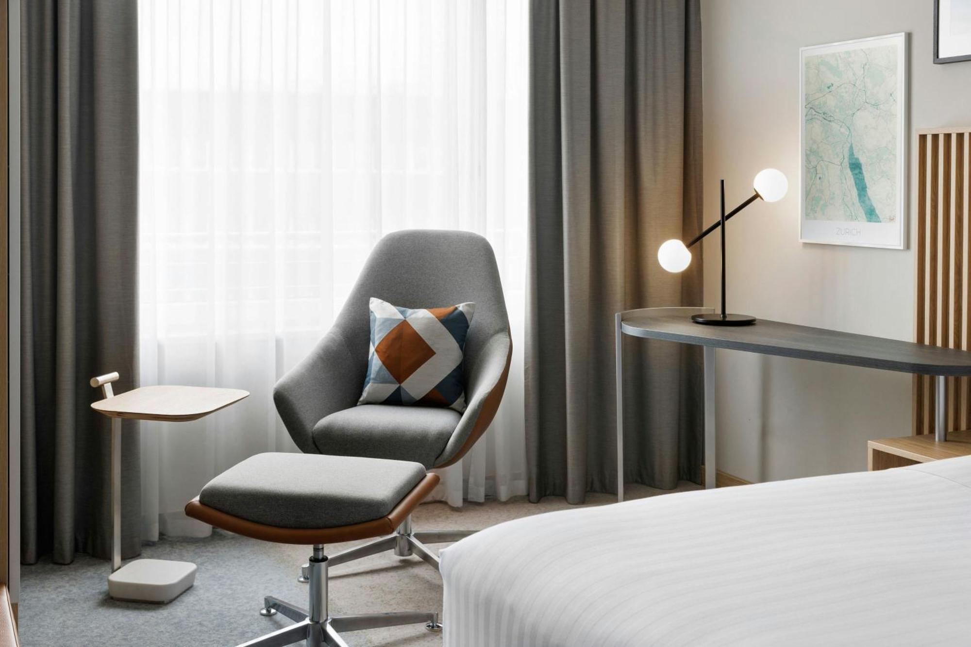 Courtyard By Marriott Zurich North Hotell Exteriör bild