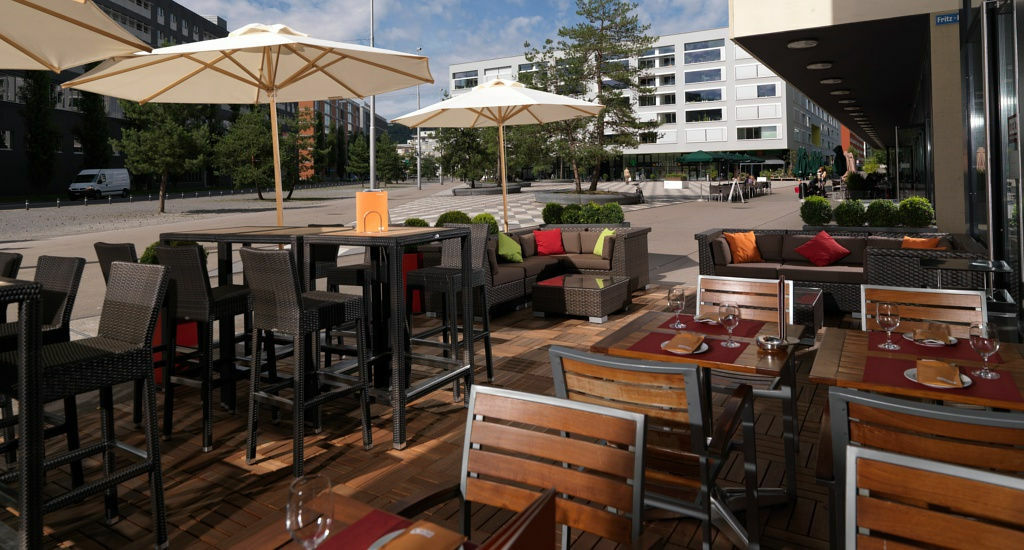 Courtyard By Marriott Zurich North Hotell Exteriör bild